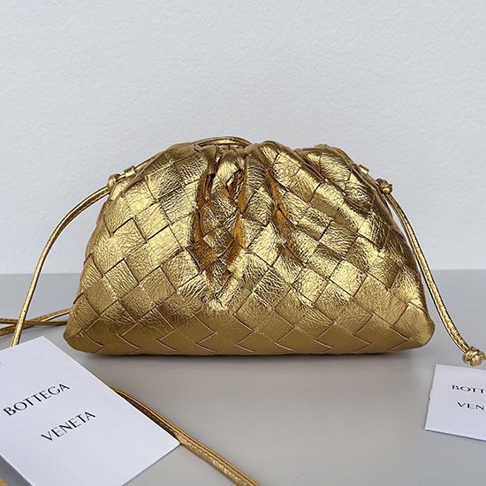 Bottega Veneta Woven Leather Small The Pouch B585851 Gold