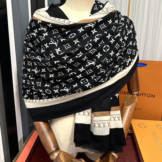 Louis Vuitton Scarf DPLS51806