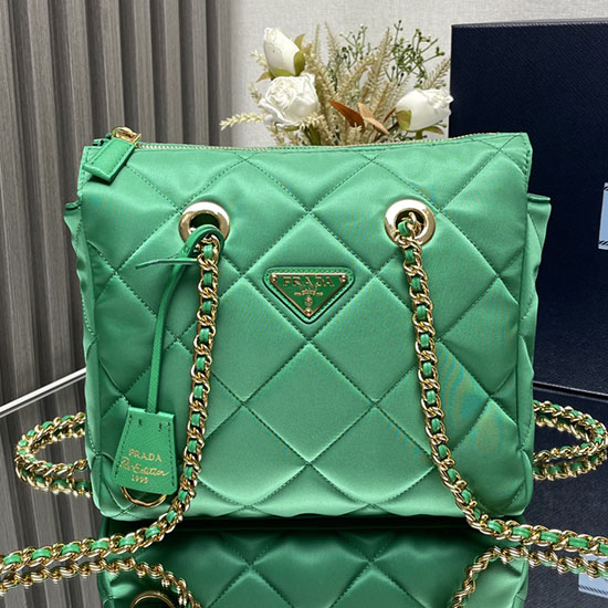 Prada Re-Edition 1995 Chain Re-Nylon tote bag 1BG468 Green