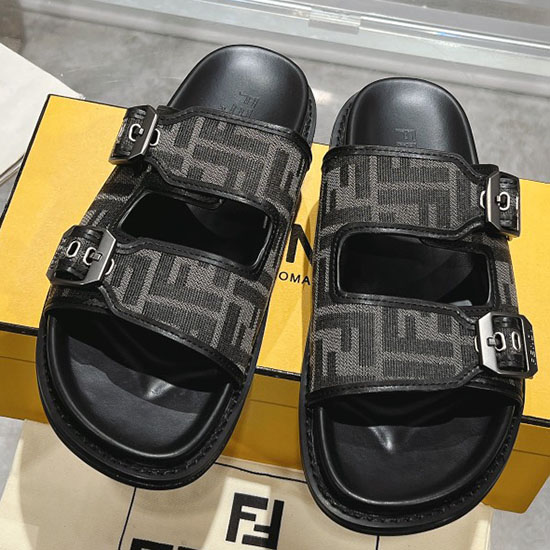 Fendi Sandals SFS60608