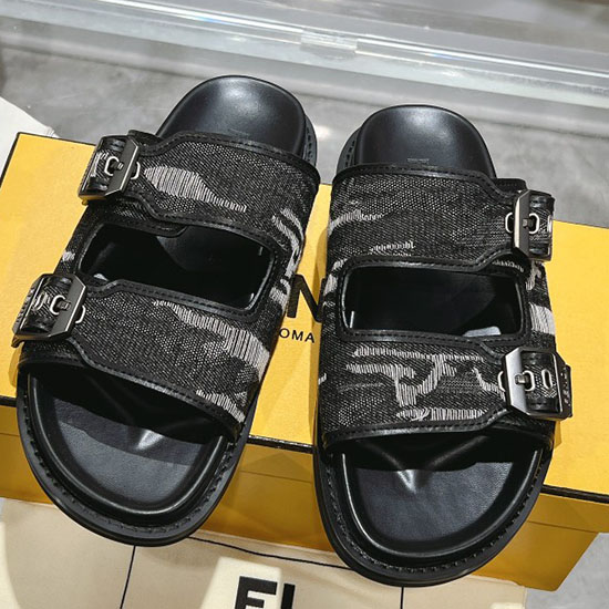 Fendi Sandals SFS60609