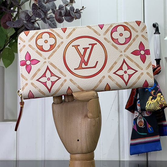 Louis Vuitton Zippy Wallet M83624 Coral