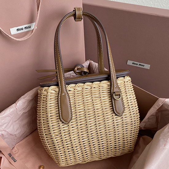 Miu Miu Wicker and leather handbag 5BA222
