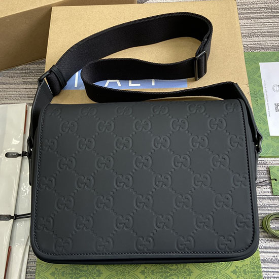 Gucci GG Rubber-effect Crossbody Bag 775097