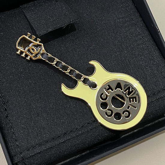 Chanel Brooch CB71606