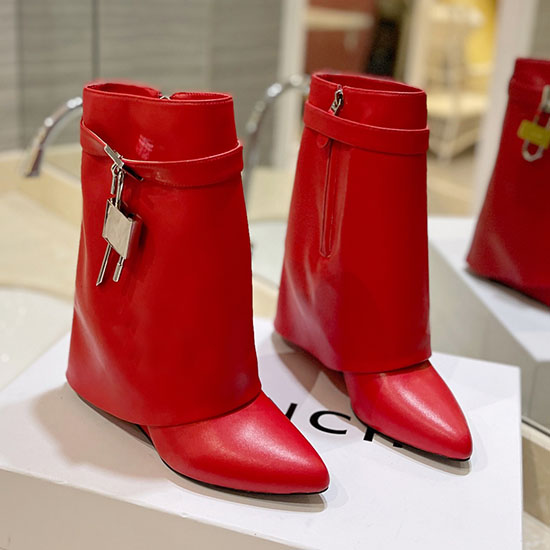 Givenchy Shark Lock Ankle Boots SGB72540