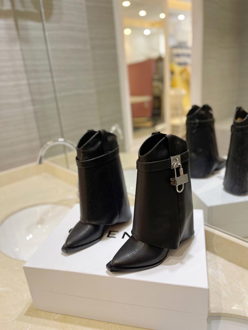 Givenchy Shark Lock Ankle Boots SGB72548