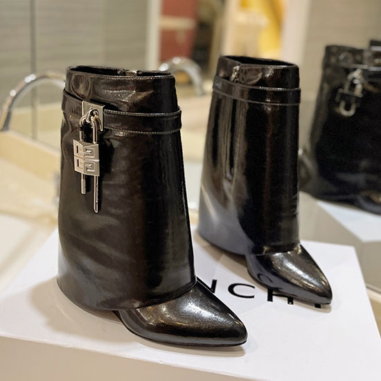 Givenchy Shark Lock Ankle Boots SGB72552