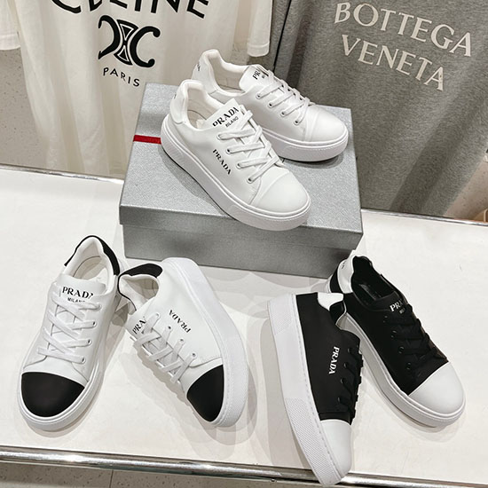 Prada Unisex Sneakers SPS71902