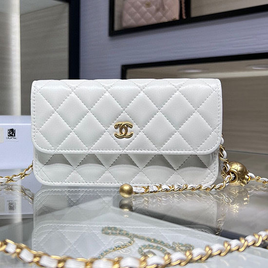 Chanel Lambskin Chain Wallet AP3071 White