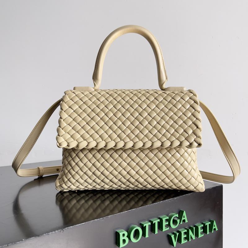 Bottega Veneta Patti Top Handle Bag 776783 Beige
