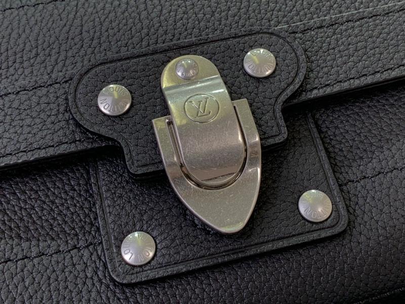 Louis Vuitton Soul Trunk East West M11615