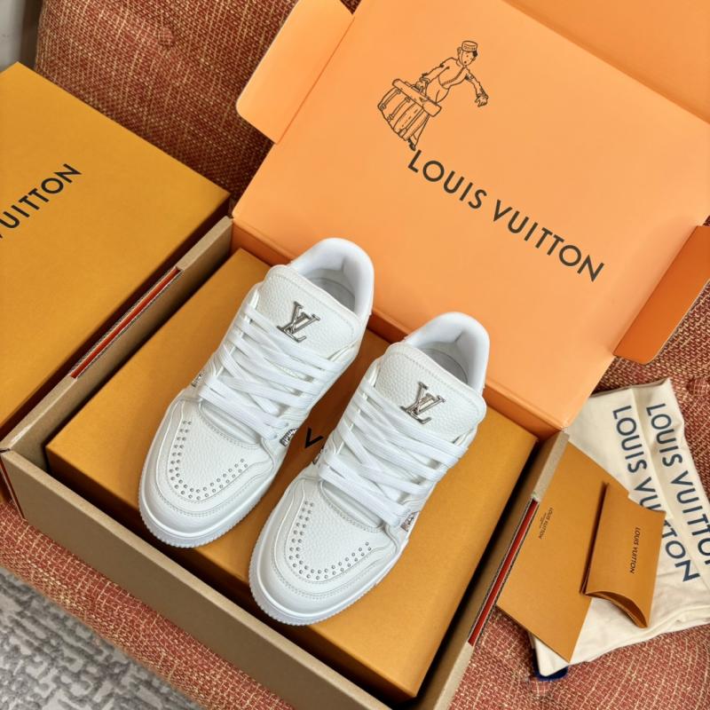 Louis Vuitton Sneakers SLS21602