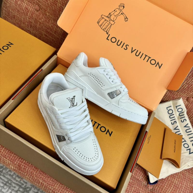 Louis Vuitton Sneakers SLS21602