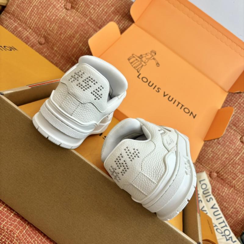 Louis Vuitton Sneakers SLS21602