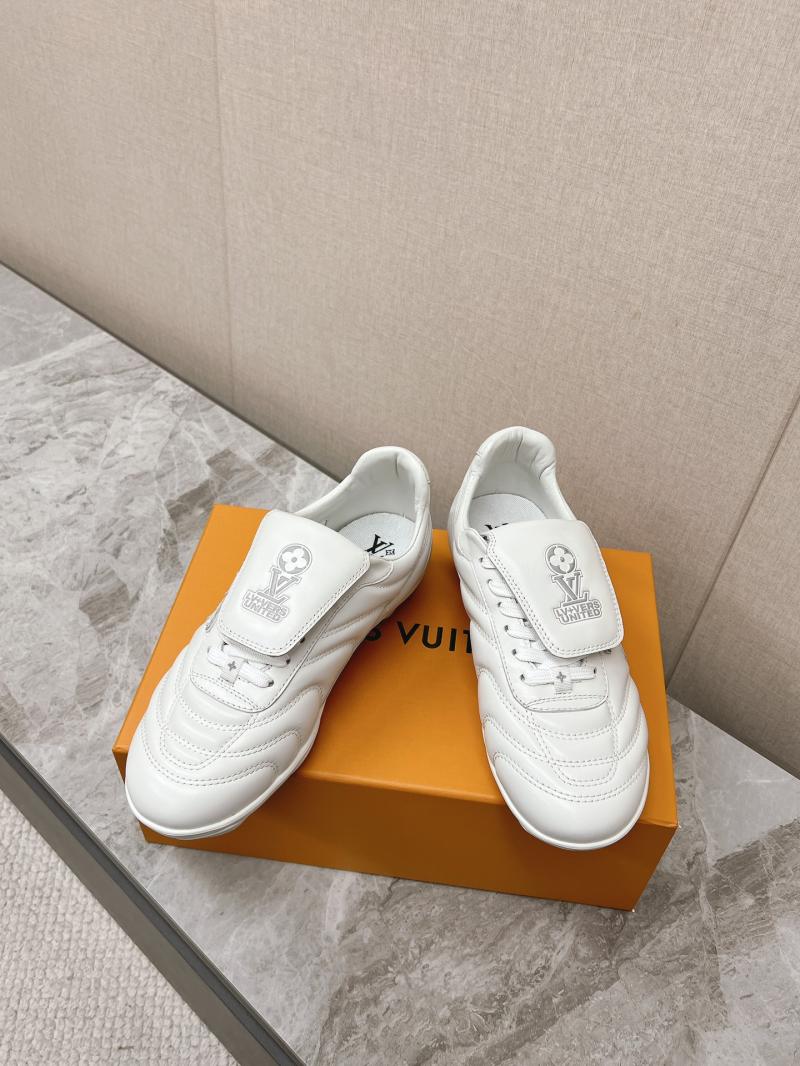 Louis Vuitton Sneakers SLS21704