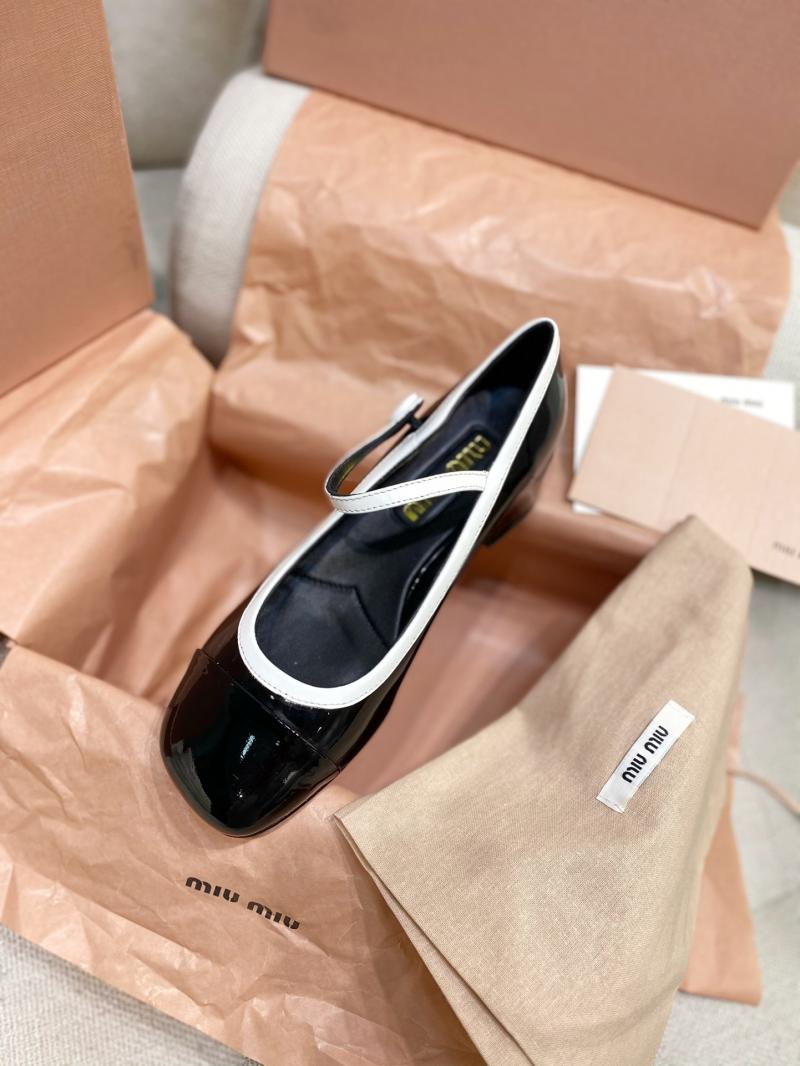 Miu Miu Pumps SMP21802