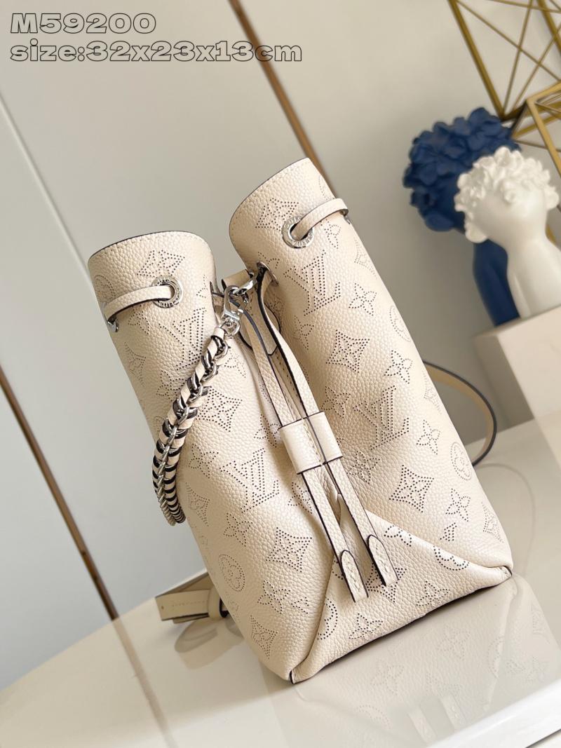 Louis Vuitton Bella Tote Cream M59203