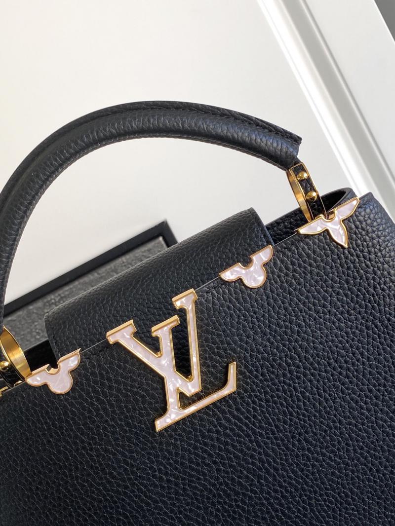 Louis Vuitton Capucines BB M25404 Black