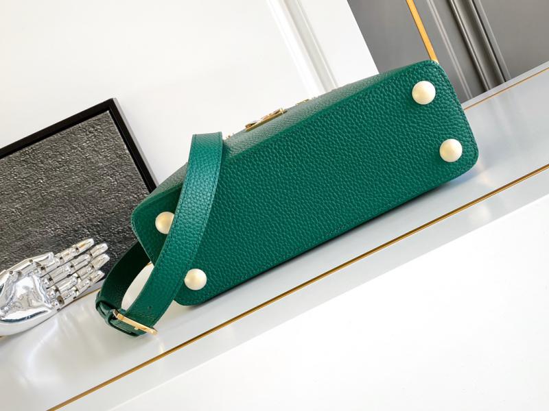 Louis Vuitton Capucines BB M25404 Green