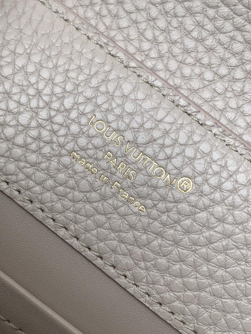 Louis Vuitton Capucines BB M25404 Grey