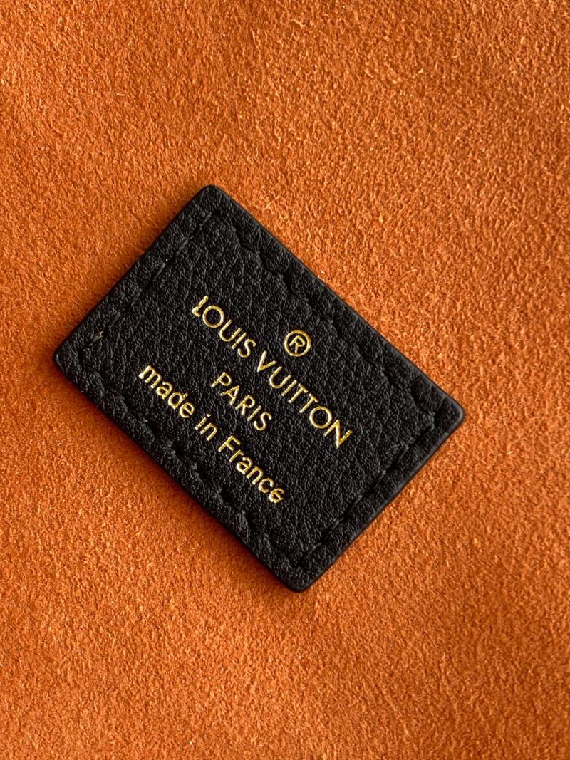 Louis Vuitton Low Key Cabas MM M25341 Black