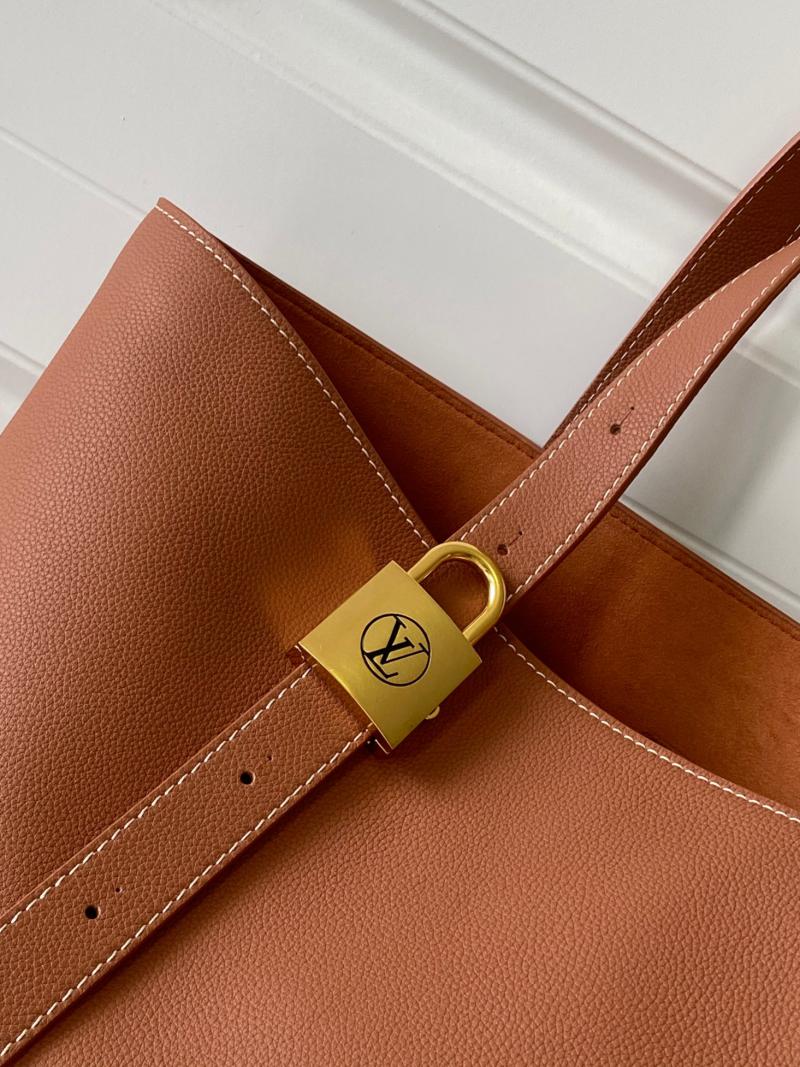 Louis Vuitton Low Key Cabas MM M25341 Tan