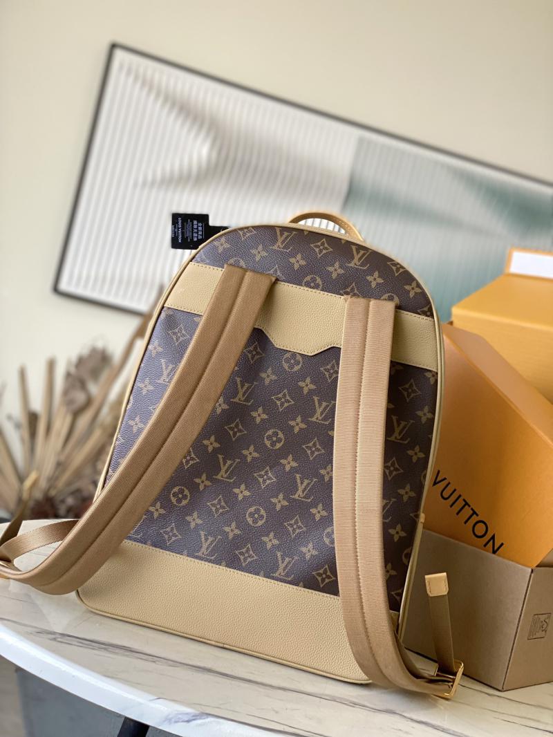 Louis Vuitton Outdoor Backpack M12624