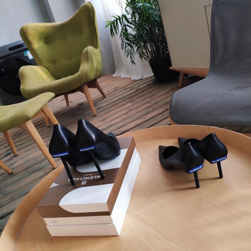 Balenciaga Pumps SCB30406