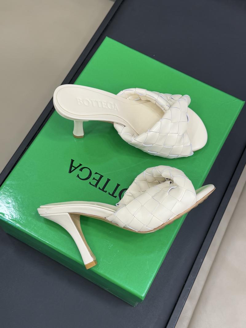 Bottega Veneta Sandals SBVS30602