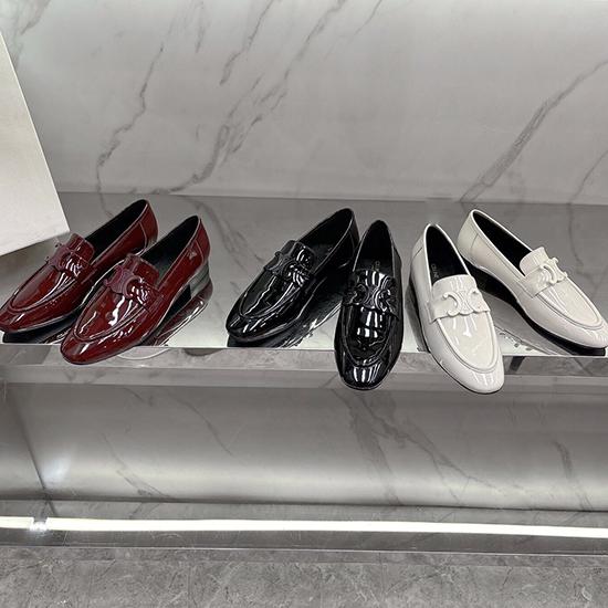 Celine Loafers SCL30301