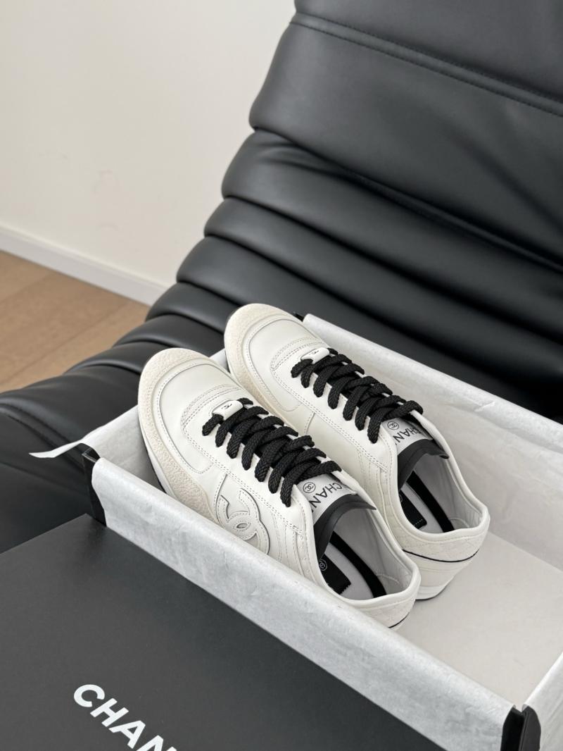 Chanel Sneakers SCS22310