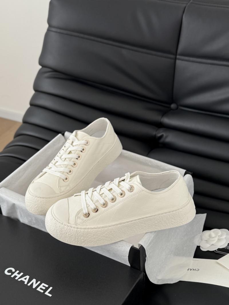 Chanel Sneakers SCS22311