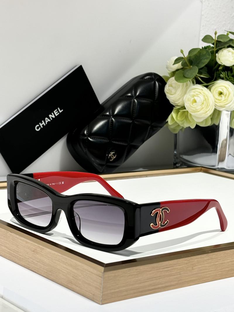 Chanel Sunglasses CH5525