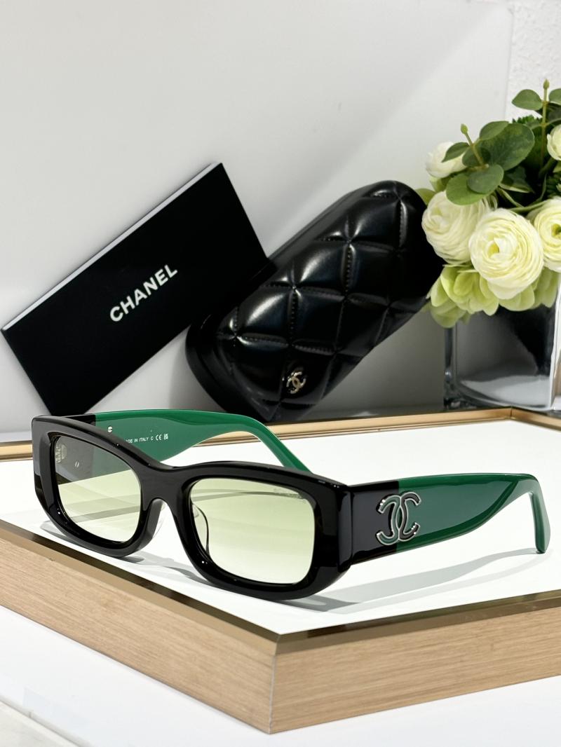 Chanel Sunglasses CH5525