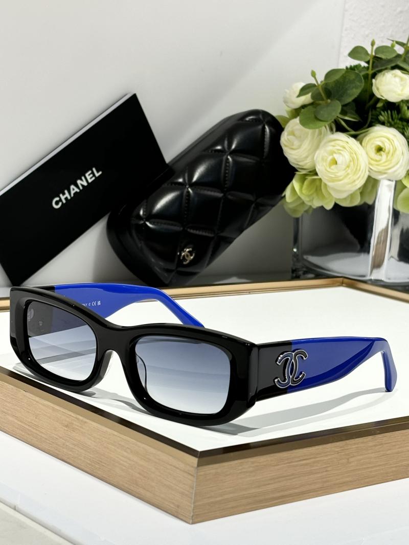 Chanel Sunglasses CH5525