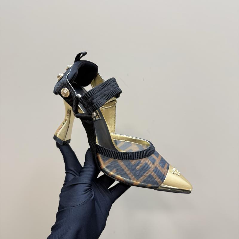 Fendi Pumps SFP22301