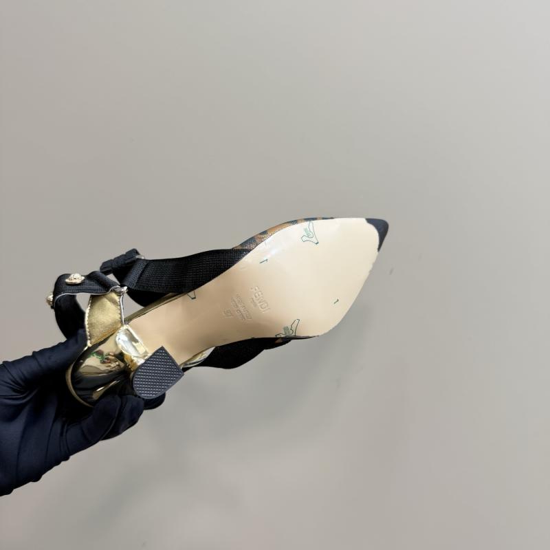 Fendi Pumps SFP22301