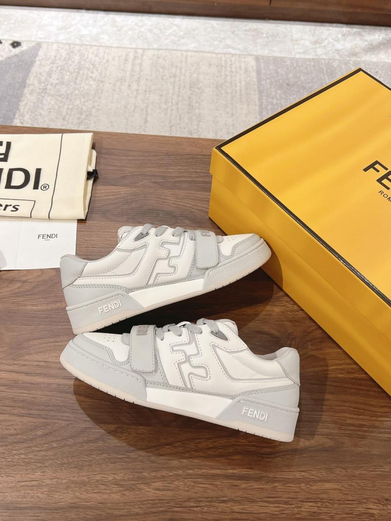 Fendi Sneakers SFS30802