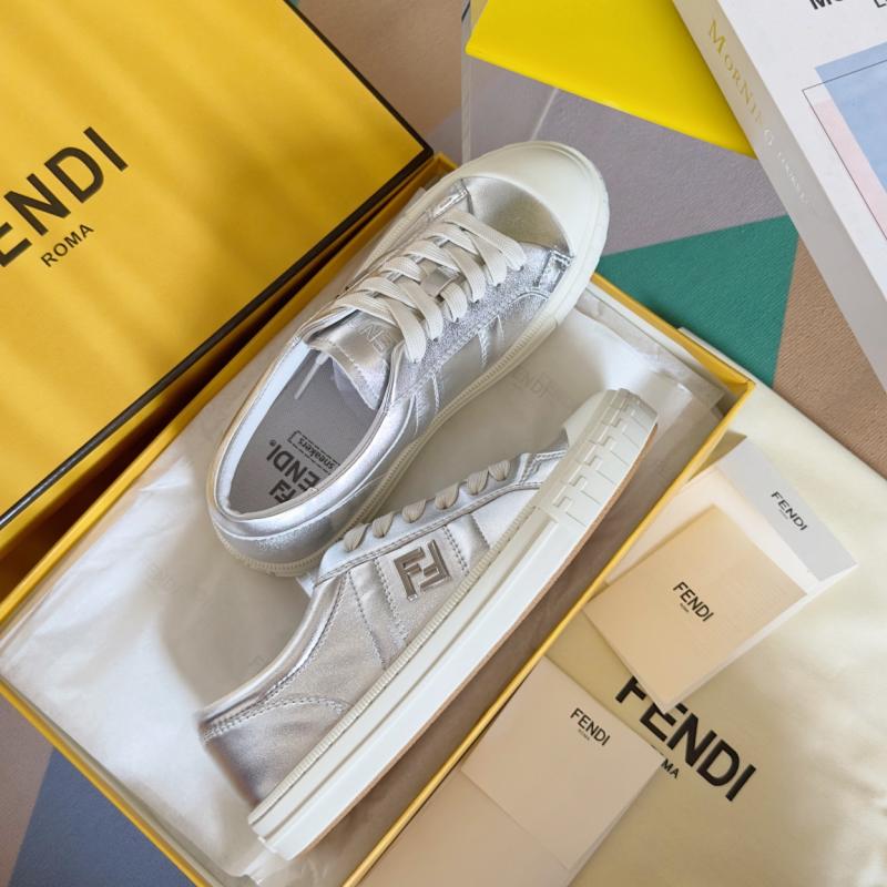 Fendi Unisex Sneakers SFS31401