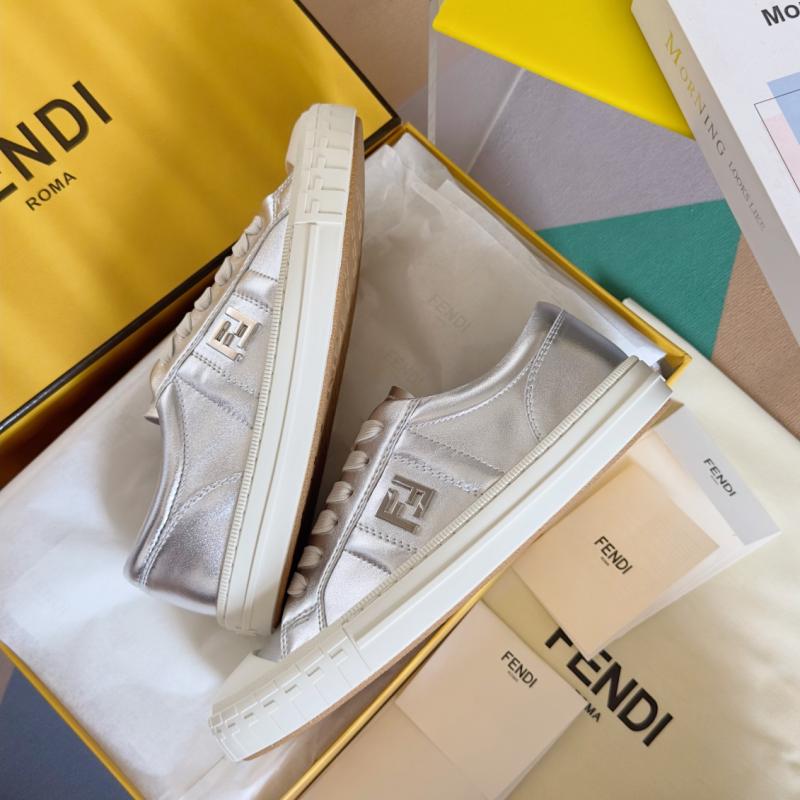 Fendi Unisex Sneakers SFS31401