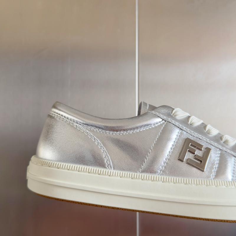 Fendi Unisex Sneakers SFS31401