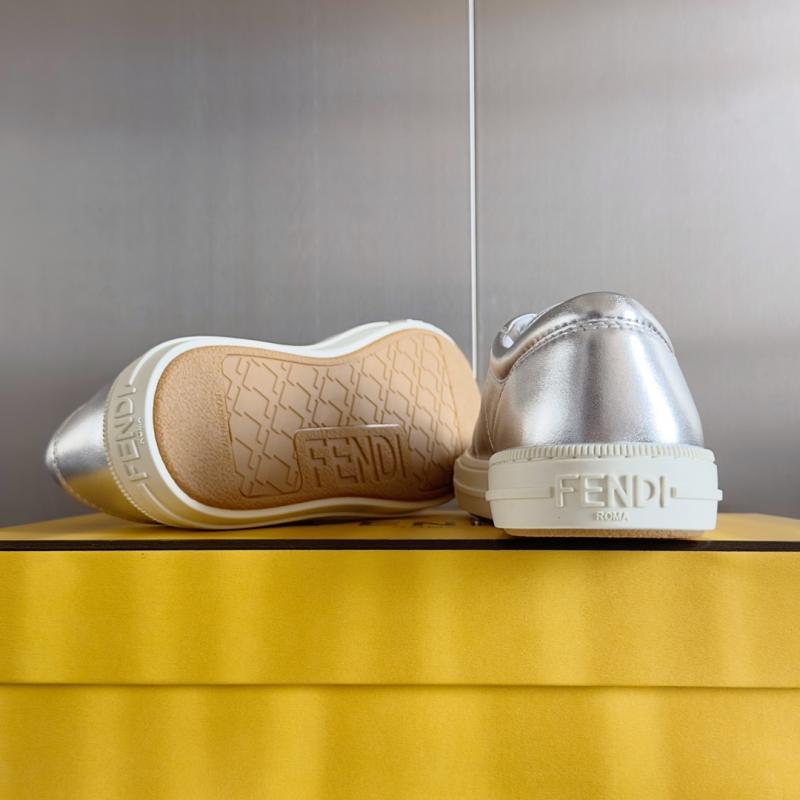Fendi Unisex Sneakers SFS31401