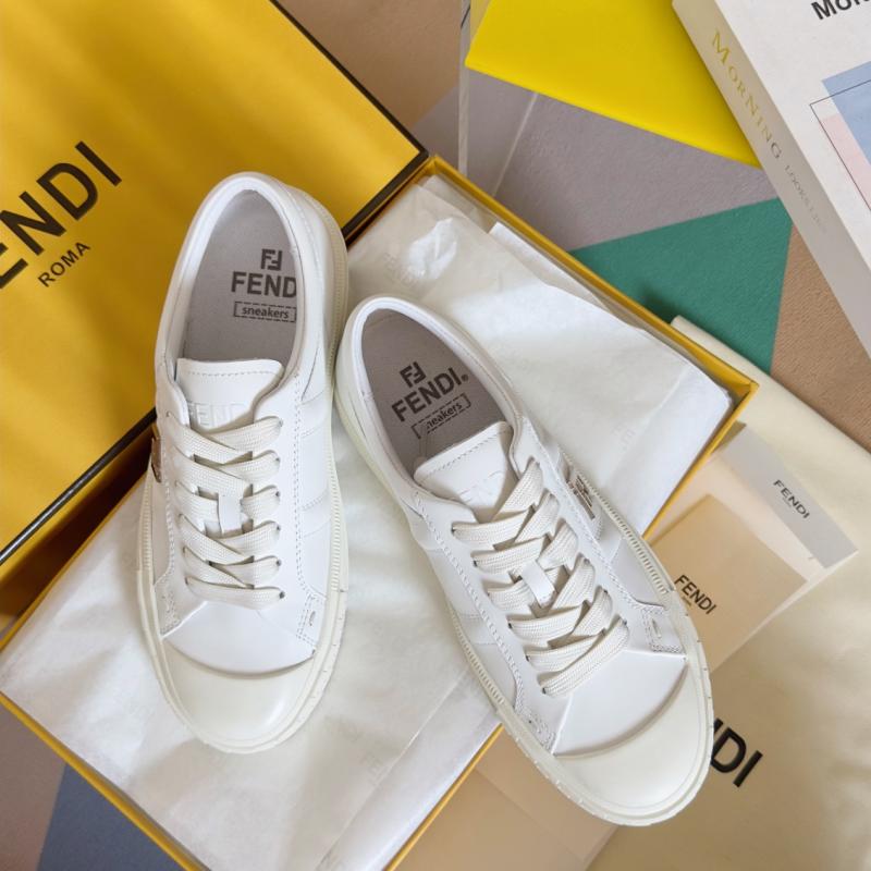 Fendi Unisex Sneakers SFS31402
