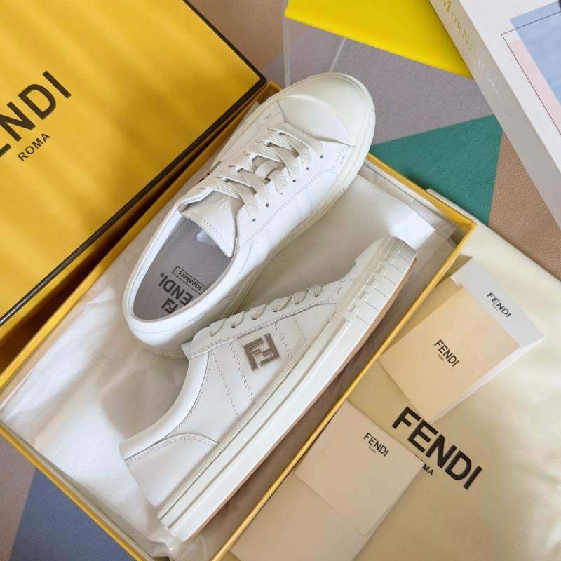 Fendi Unisex Sneakers SFS31402