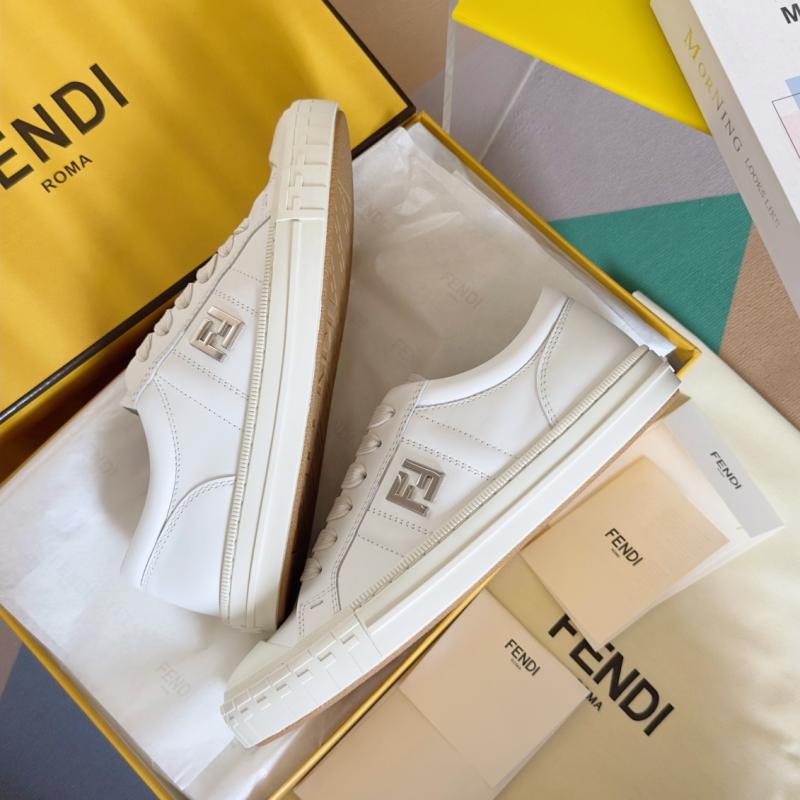 Fendi Unisex Sneakers SFS31402