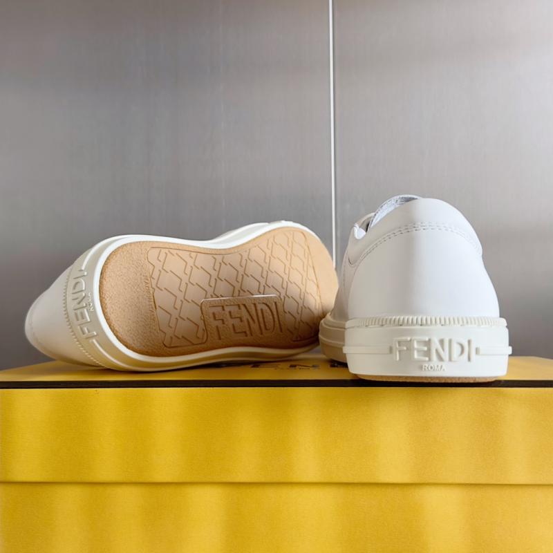 Fendi Unisex Sneakers SFS31402
