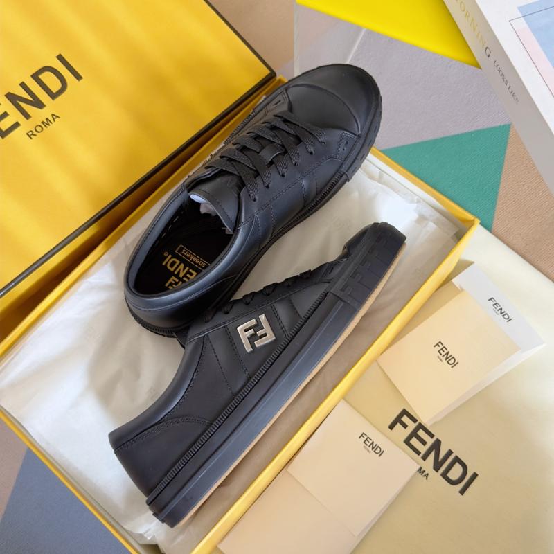 Fendi Unisex Sneakers SFS31403
