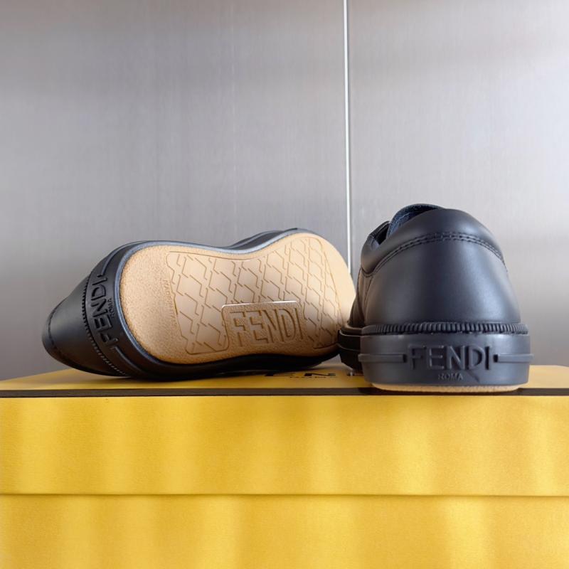 Fendi Unisex Sneakers SFS31403