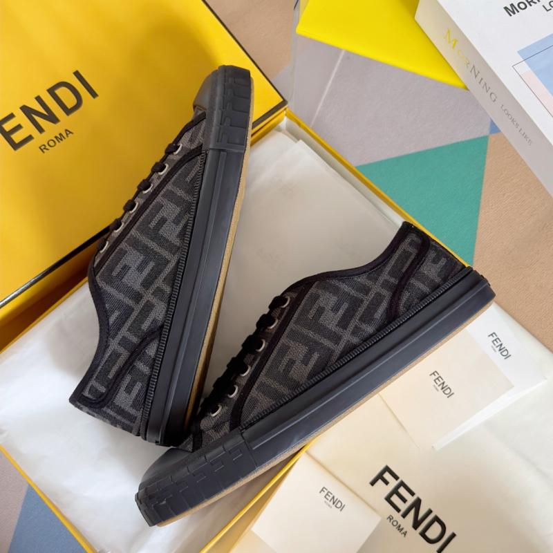 Fendi Unisex Sneakers SFS31404